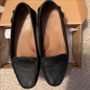 Ugg Flores Black Leather Loafer